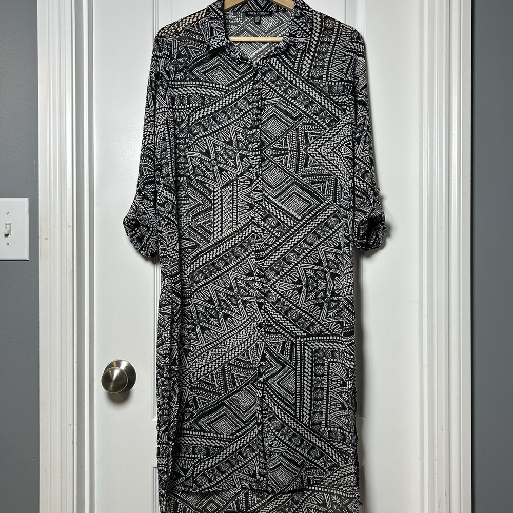Linea Domani Black White Tribal Boho Print Sheer Button Up Duster Shirt Dress